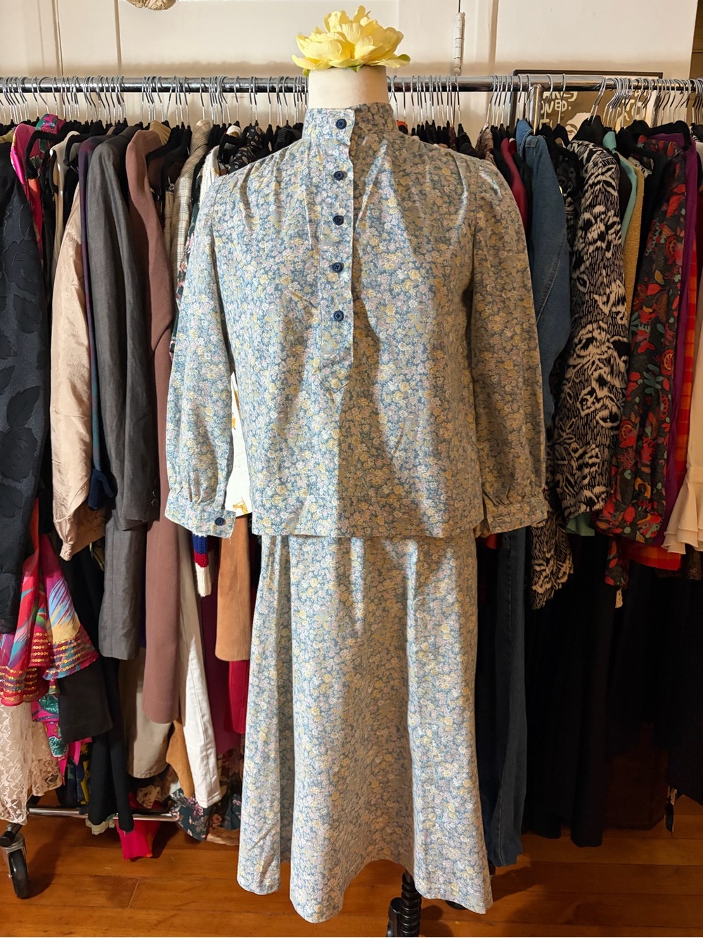 Vintage 70s Cottagecore Floral Blouse & Midi Skirt Set